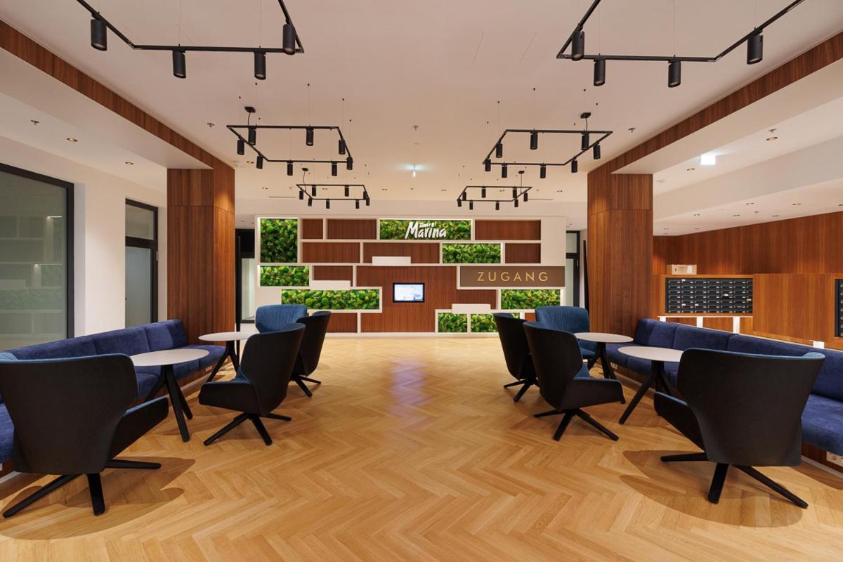 Lovely Apartment In Marina Tower - 10Min To City Center Vienna Luaran gambar