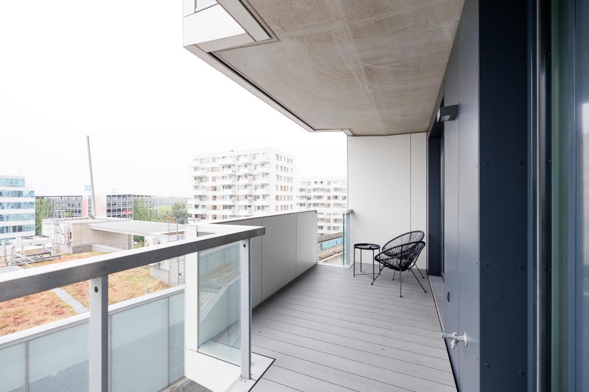 Lovely Apartment In Marina Tower - 10Min To City Center Vienna Luaran gambar