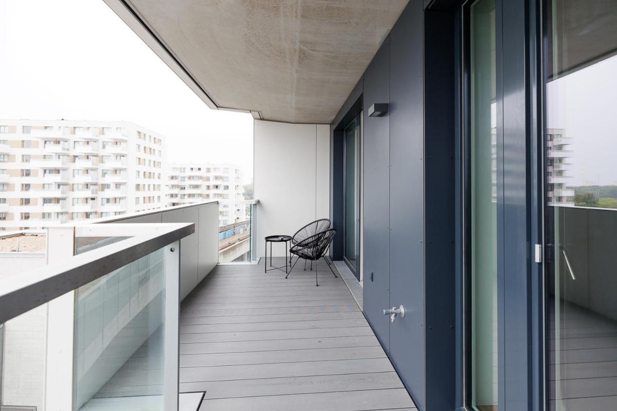 Lovely Apartment In Marina Tower - 10Min To City Center Vienna Luaran gambar