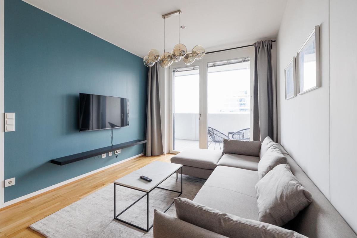 Lovely Apartment In Marina Tower - 10Min To City Center Vienna Luaran gambar